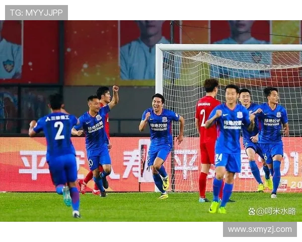 上海申花主场迎战梅州客家巅峰对决力争三分捍卫榜首荣耀