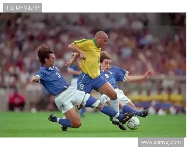 足球世界的精彩瞬间：从经典赛事到未来发展趋势的深度解析