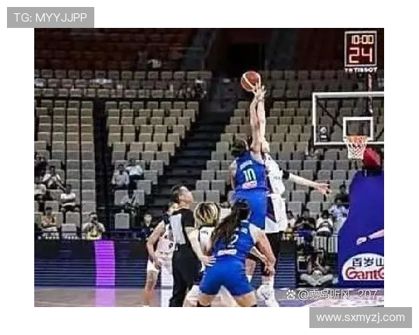 激烈对决再掀高潮双方鏖战至终场比分悬念引爆全场激情