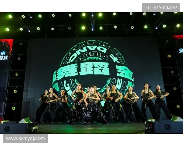 广州街舞队的包夹技巧揭秘与街舞文化的深度融合探讨 广州街舞队的包夹技巧揭秘与街舞文化的深度融合探讨