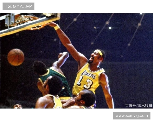 威尔特·张伯伦：从篮球巨星到传奇人物的辉煌与挑战